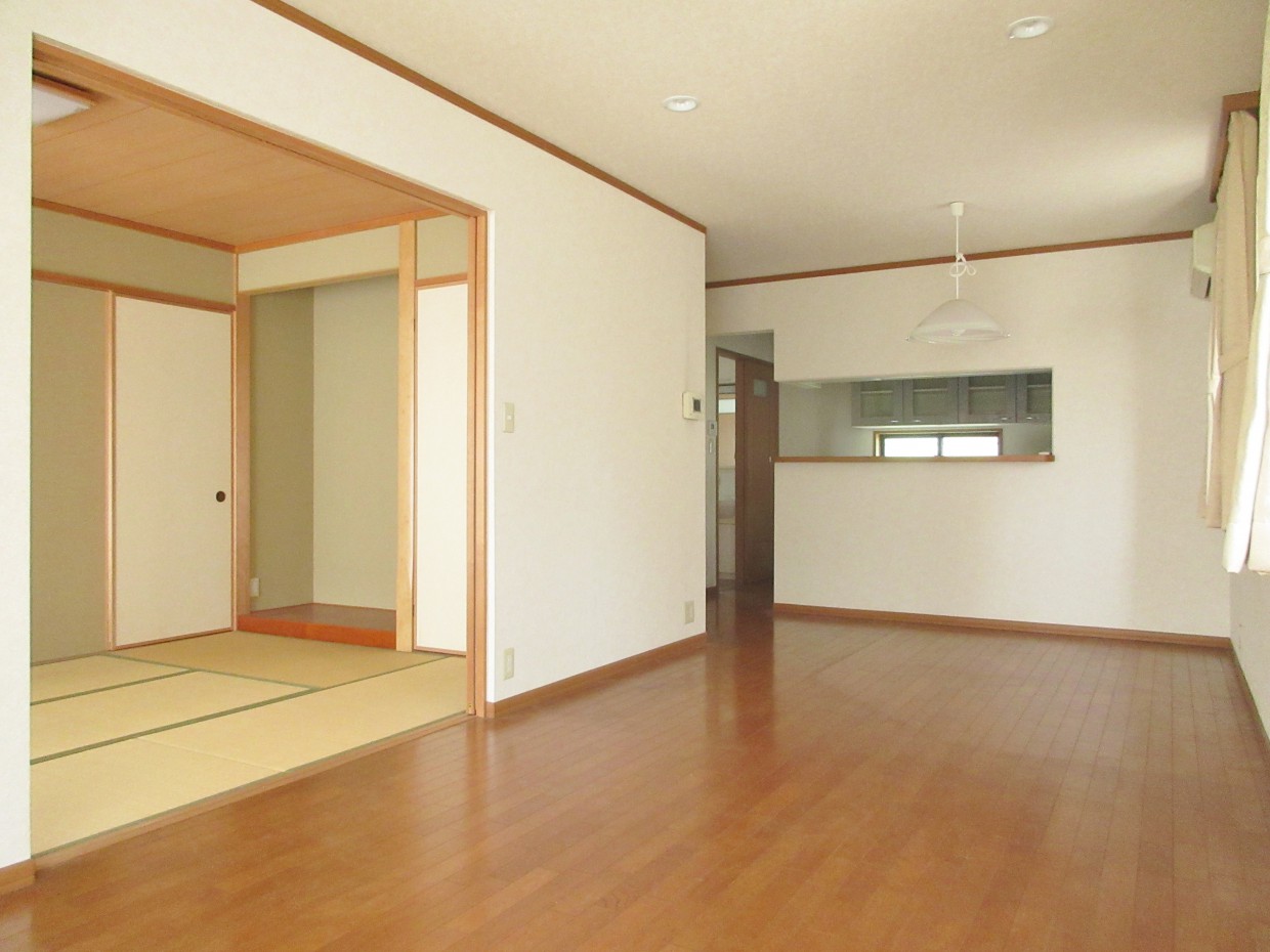 西阿知町新田 中古住宅 情報更新しました。