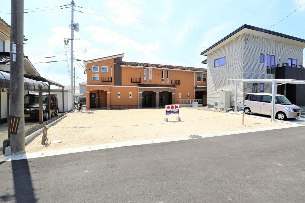 自社分譲地 中島小学校 西（全2区画) 完売しました。<br>沢山のお問合せを頂きまして誠に有難う御座いました。